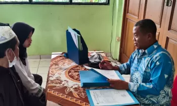 Pembagian Raport Tengah Semester Genap Tahun Pelajaran 2025/2026